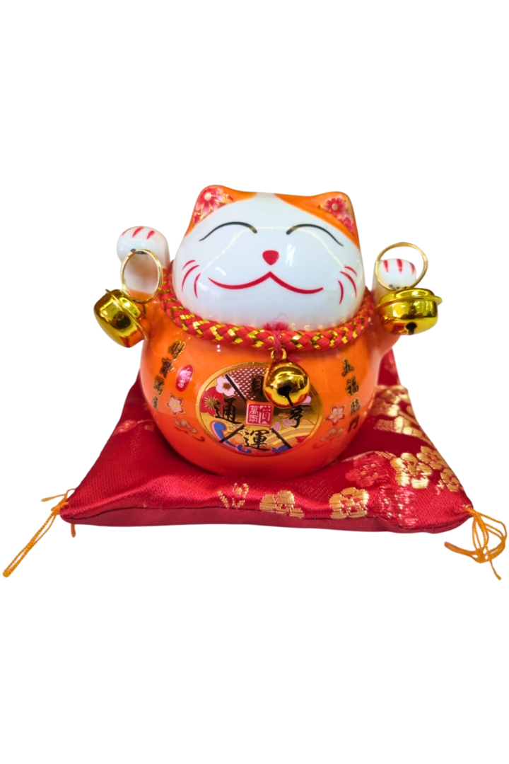 Manekineko com sino 3