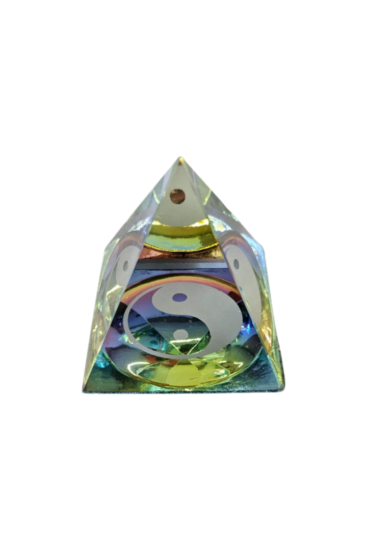 Piramide ying yang 1