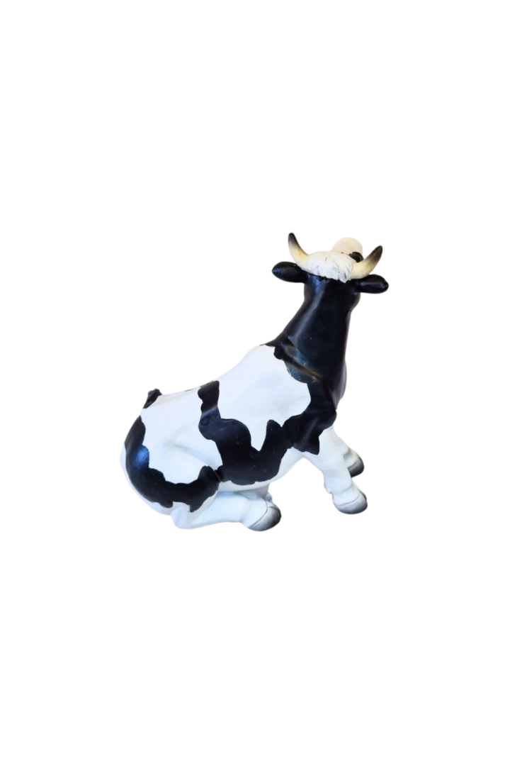 Vaca sentada 2