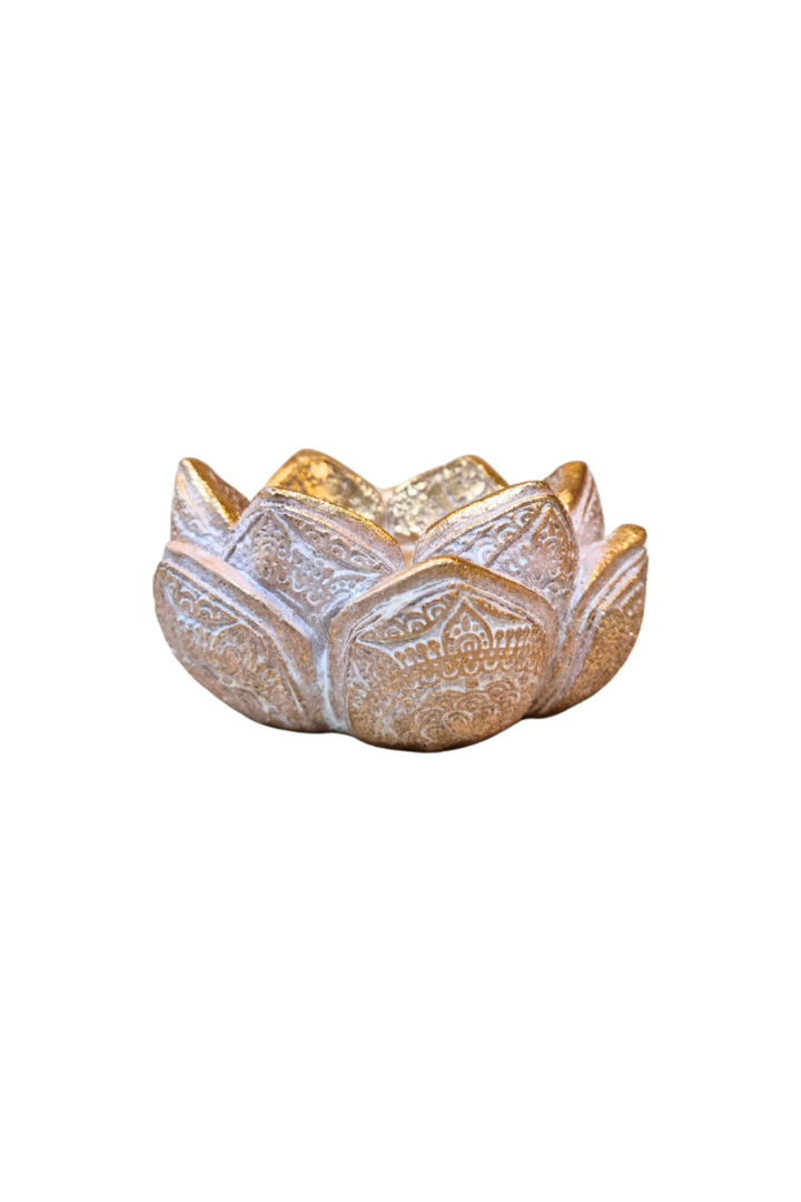 Porta vela flor de lotus resina 2